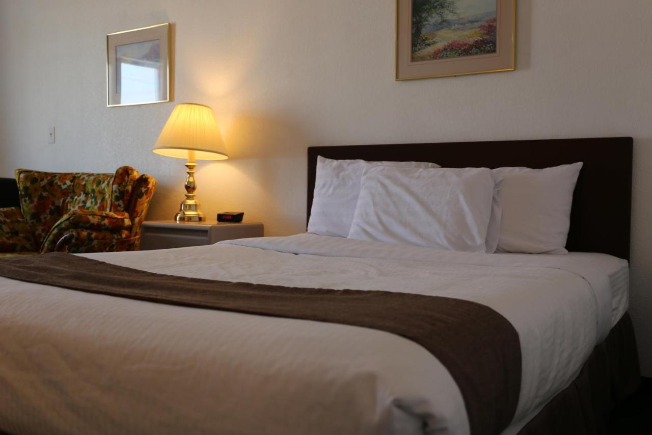 Didsbury Country Inn ภายนอก รูปภาพ